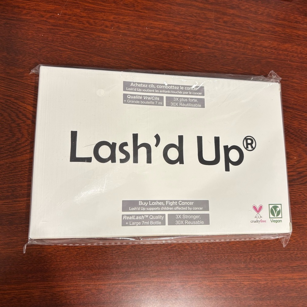 Lash'd Up magnetic eyelash trio kit, NEW